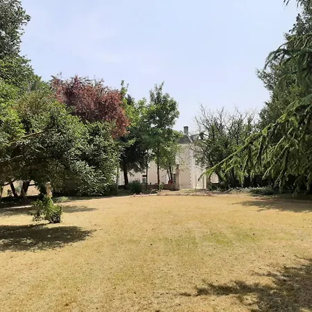 Demeure 13 Personnes Au Centre De Hébergement de vacances *