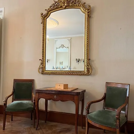 Demeure 13 Personnes Au Centre De Hébergement de vacances *