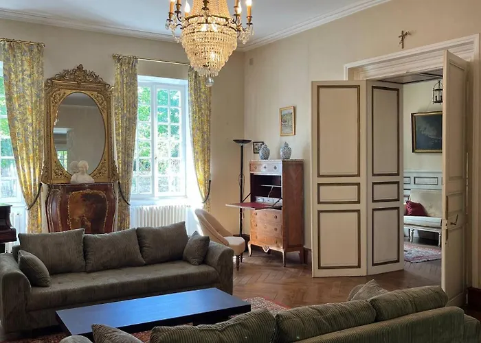 Vakantiehuis Demeure 13 Personnes Au Centre De